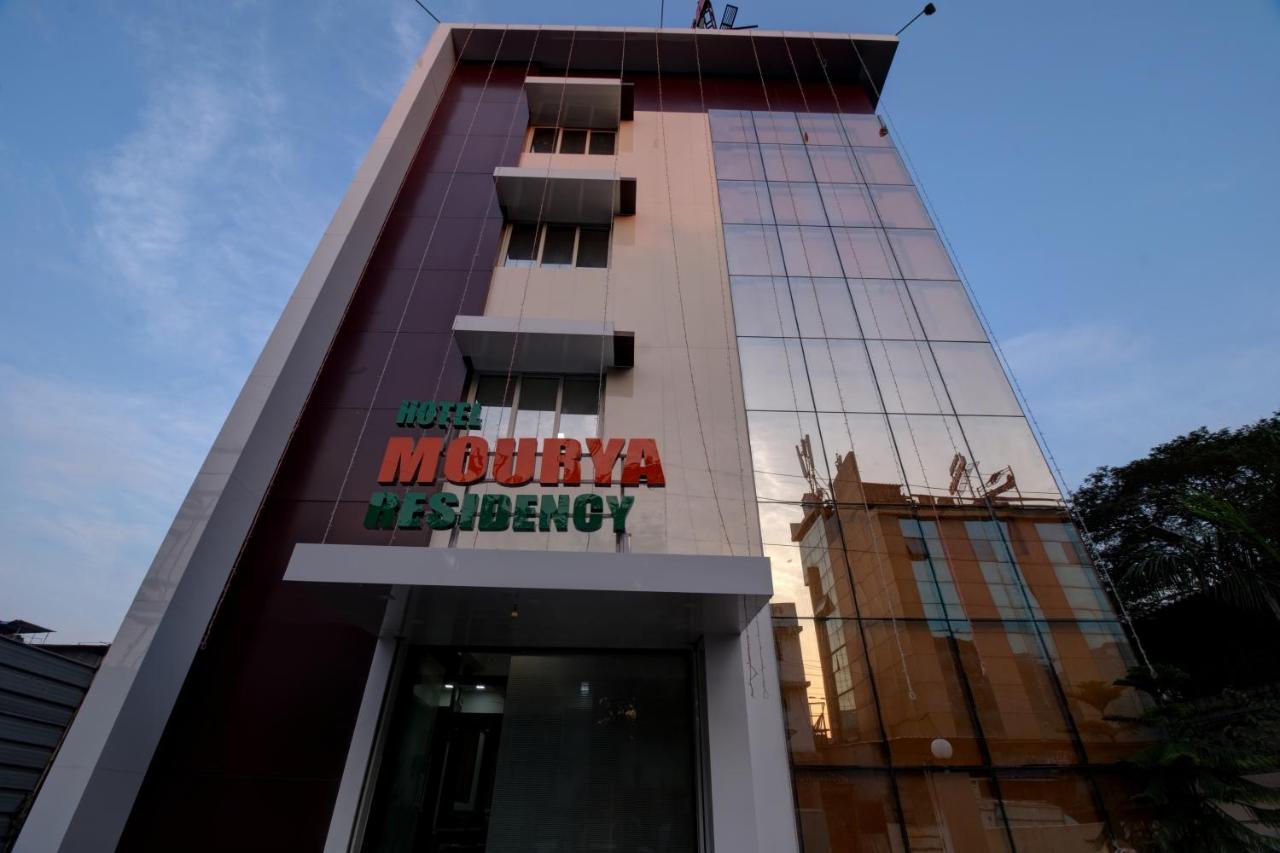 Hotel Mourya Residency Navi Mumbai Exterior foto
