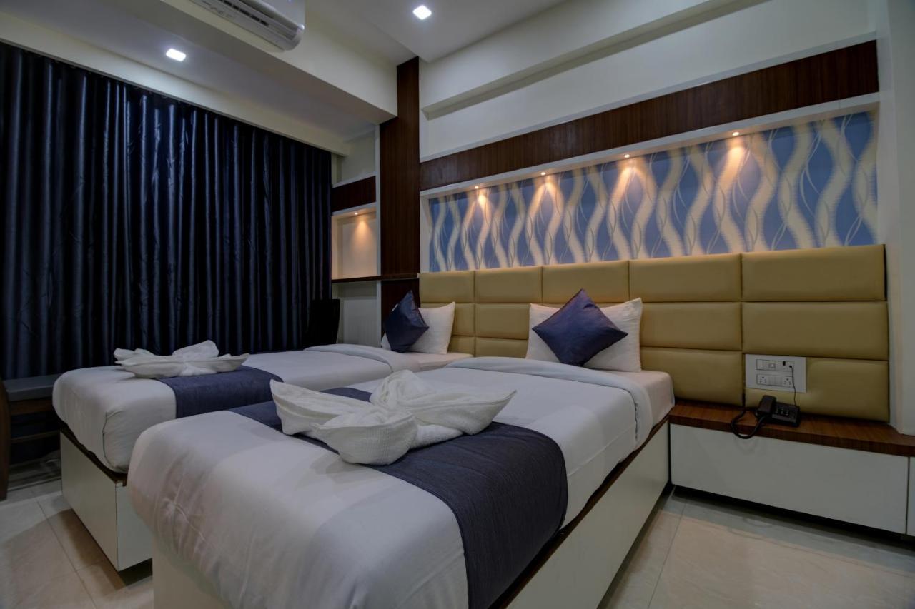 Hotel Mourya Residency Navi Mumbai Exterior foto