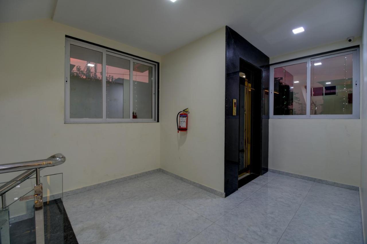 Hotel Mourya Residency Navi Mumbai Exterior foto