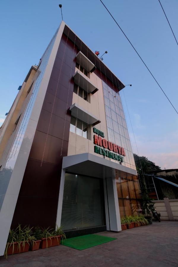 Hotel Mourya Residency Navi Mumbai Exterior foto